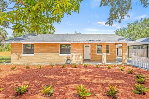 Photo of 6807 River Road, Tampa, FL 33615 (MLS # TB8395038)