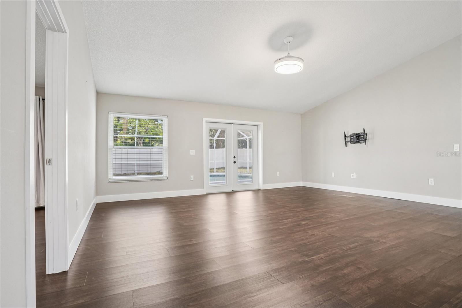 SUMNER TREES SOUTH PH 01 - Residential