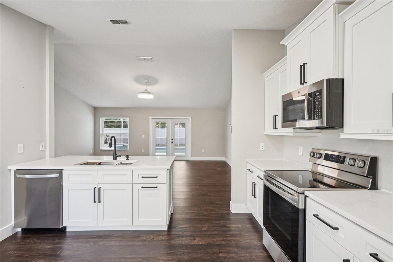 SUMNER TREES SOUTH PH 01 - Residential