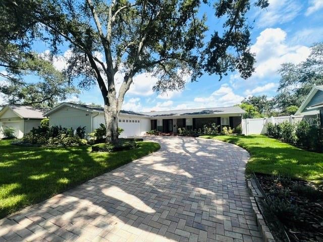 Photo of 3611 Floyd Road, Tampa, FL 33618 (MLS # TB8543986)