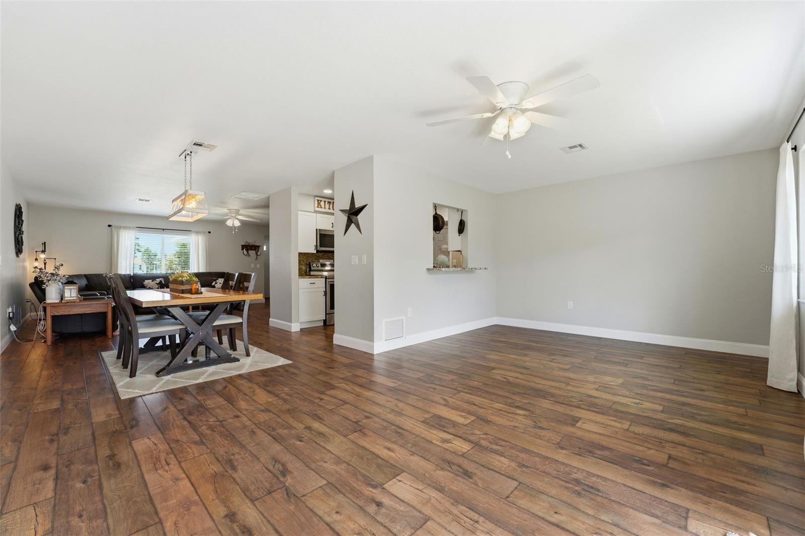 BAY VISTA BLVD - Residential