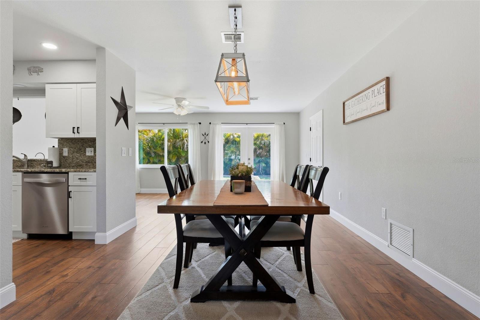 BAY VISTA BLVD - Residential