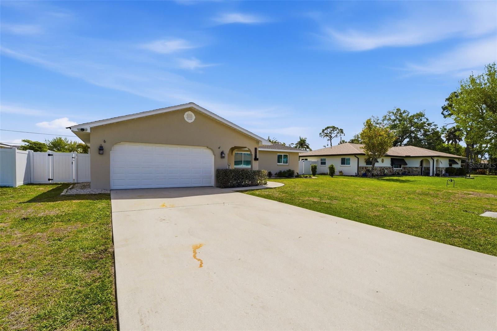 BAY VISTA BLVD - Residential