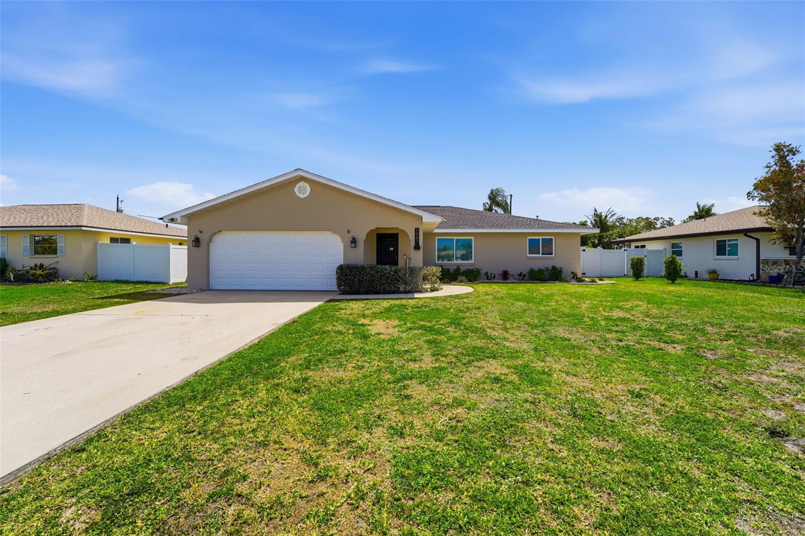 BAY VISTA BLVD - Residential