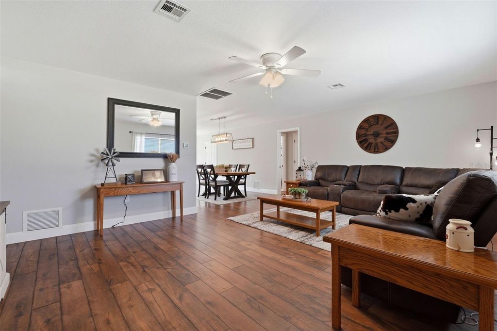 Photo of 1007 Montana Avenue, Englewood, FL 34223 (MLS # D6146890)