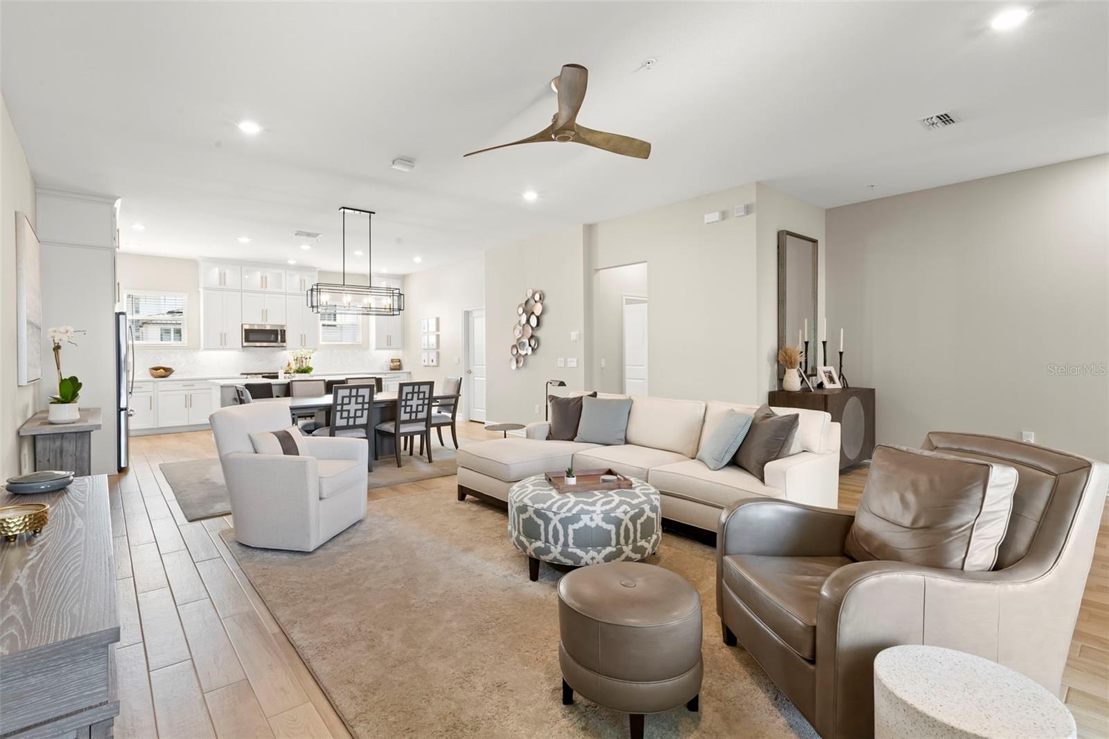 INLET SHORE TWNHMS PH 2A & 2B - Residential