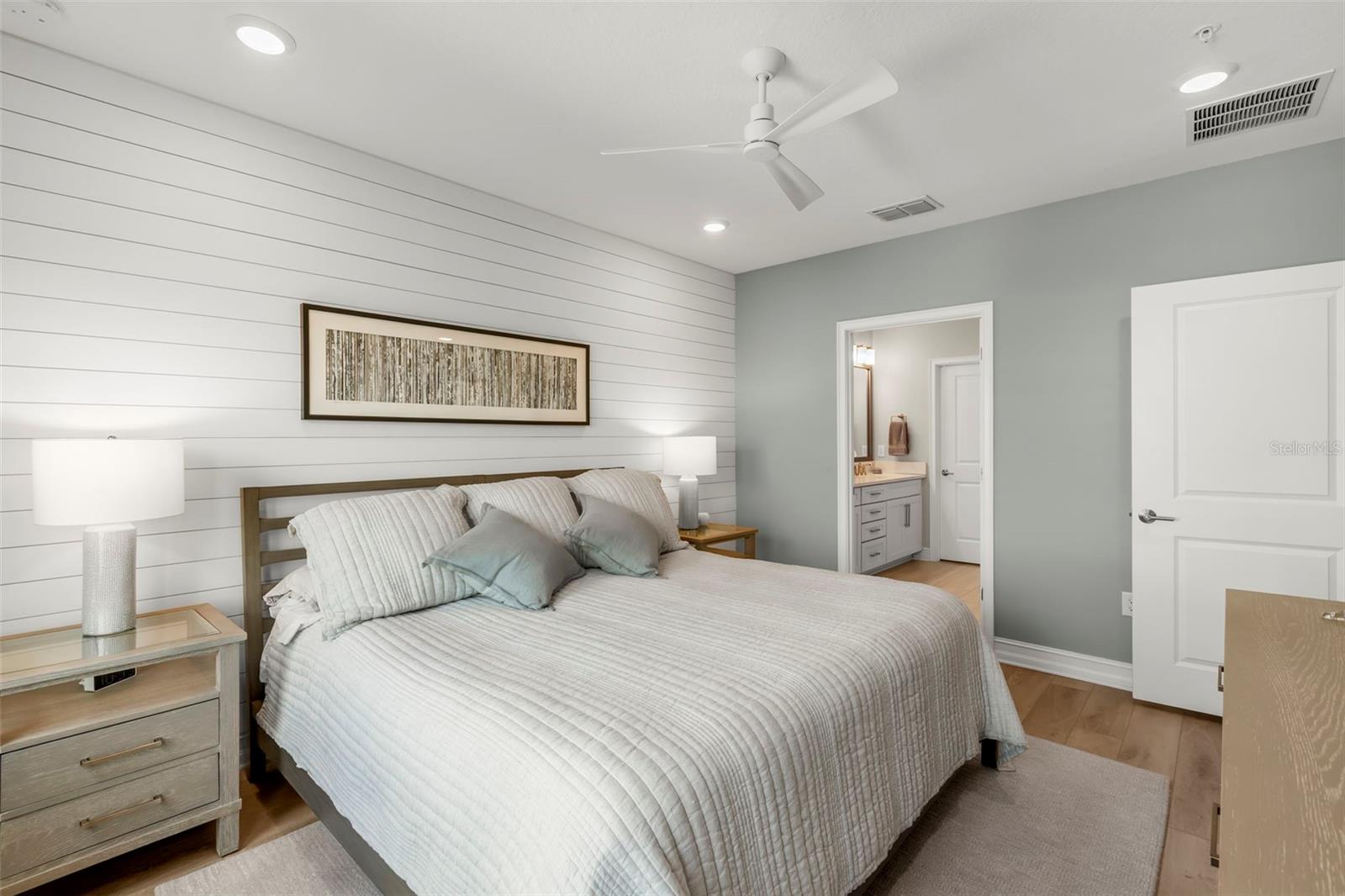 INLET SHORE TWNHMS PH 2A & 2B - Residential