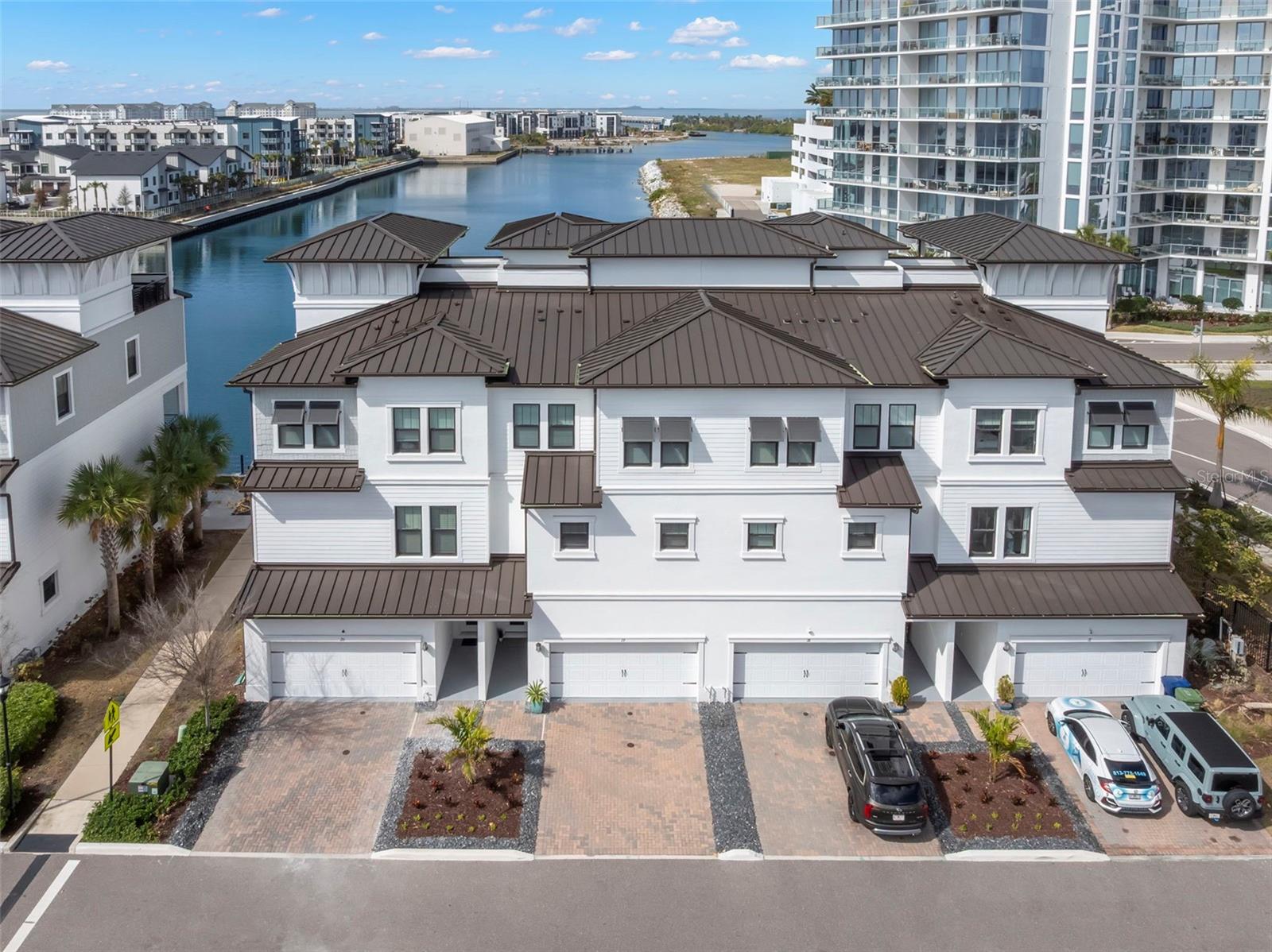 INLET SHORE TWNHMS PH 2A & 2B - Residential