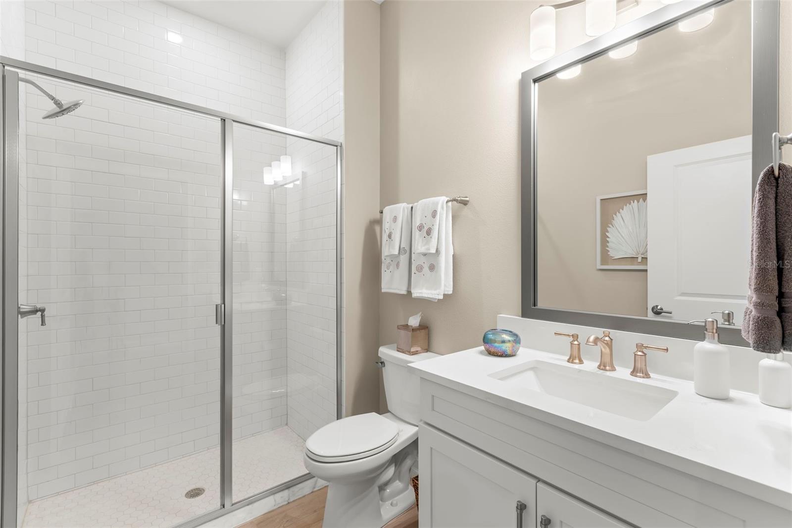 INLET SHORE TWNHMS PH 2A & 2B - Residential