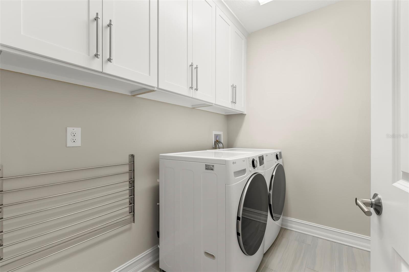 INLET SHORE TWNHMS PH 2A & 2B - Residential