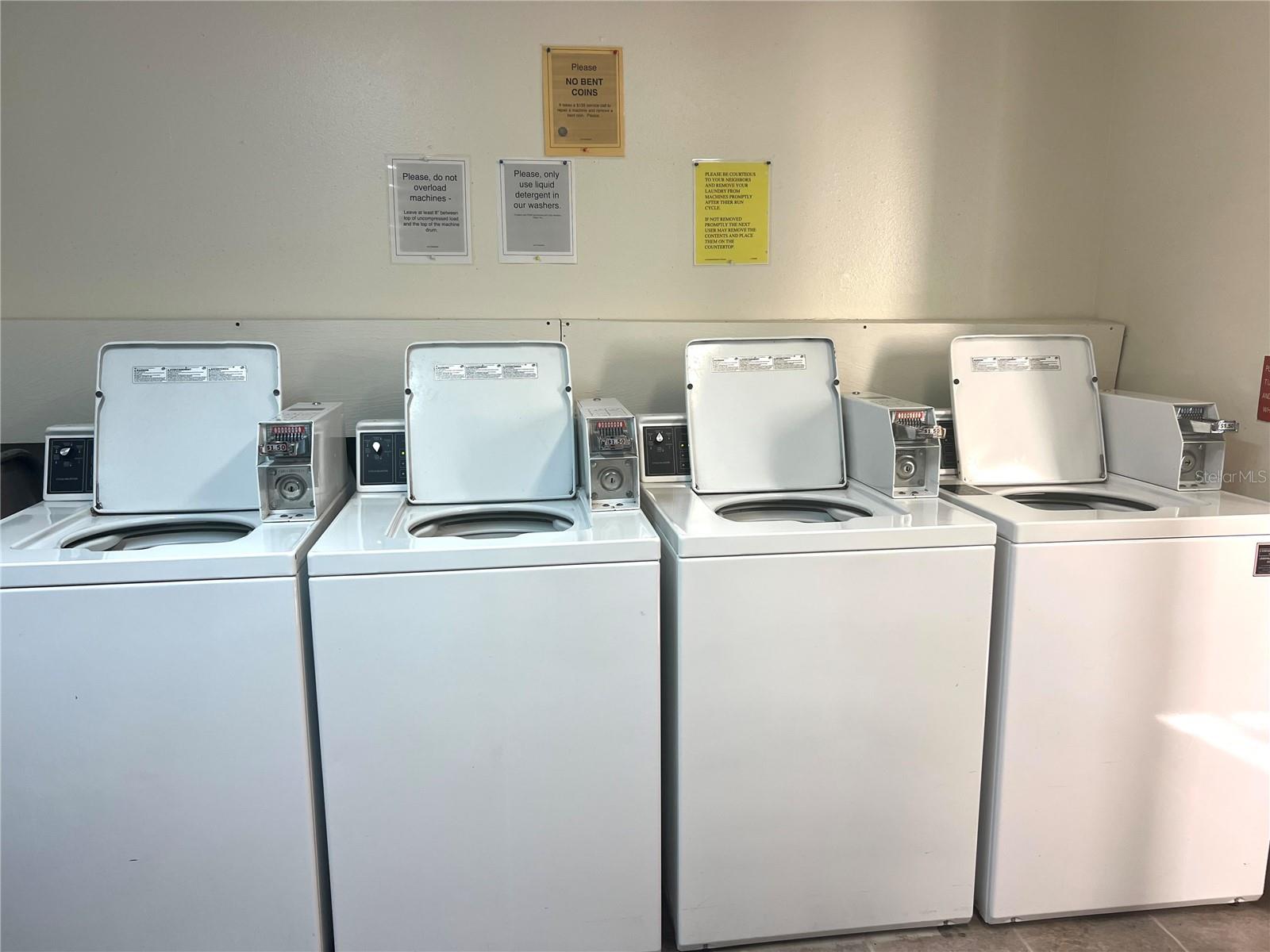 PRESIDENTIAL THE - Residential Lease