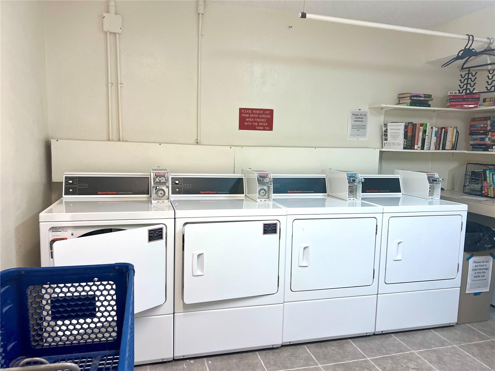 PRESIDENTIAL THE - Residential Lease