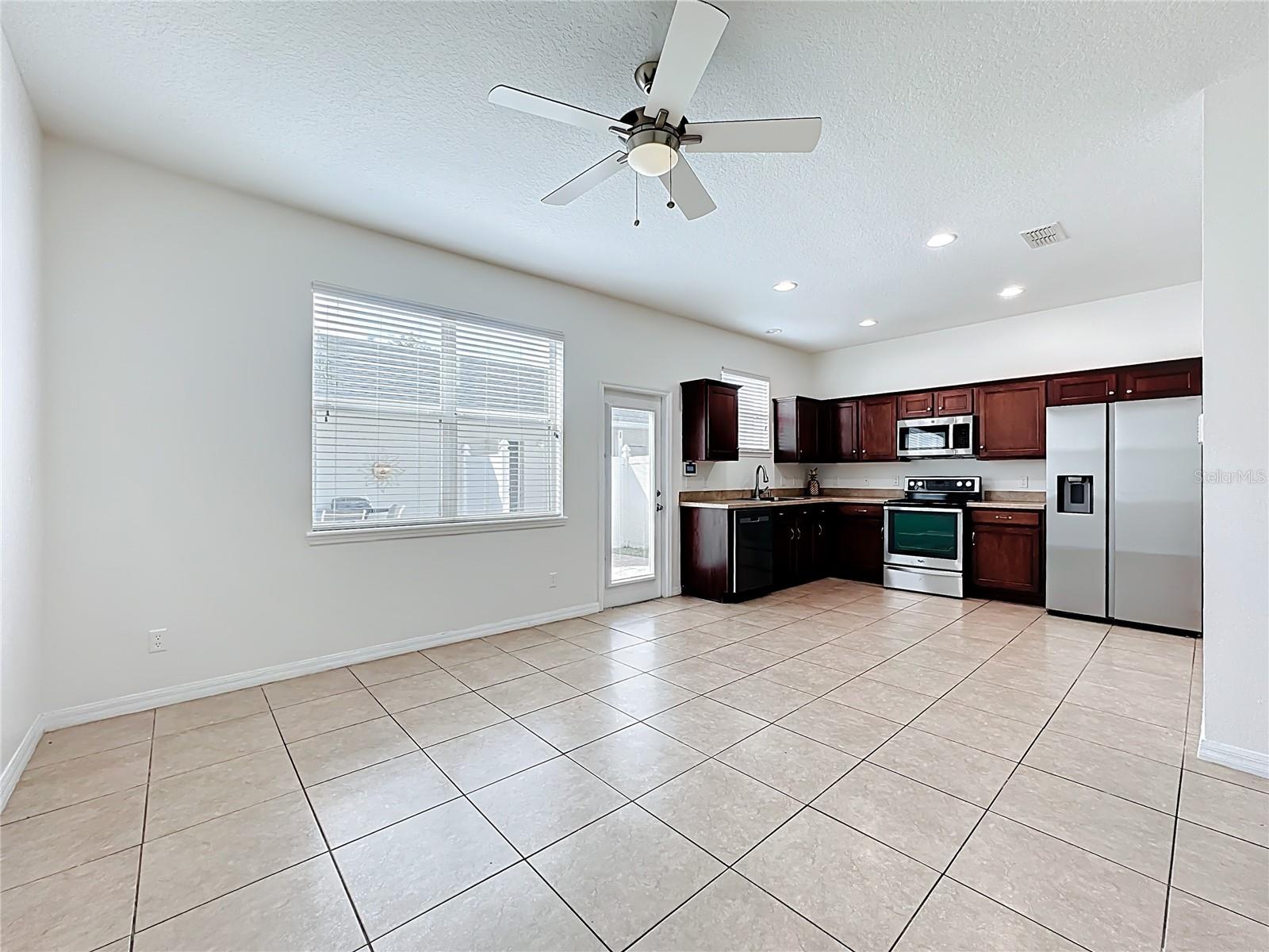 ANTHEM PARK PH 2 - Residential Lease