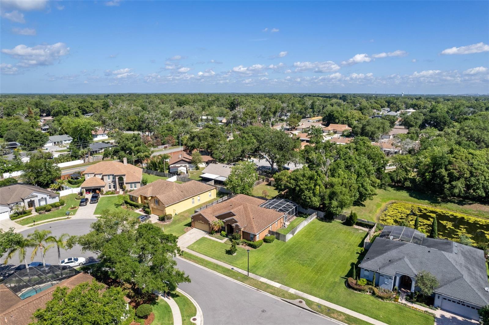 LONGWOOD CLUB - Residential