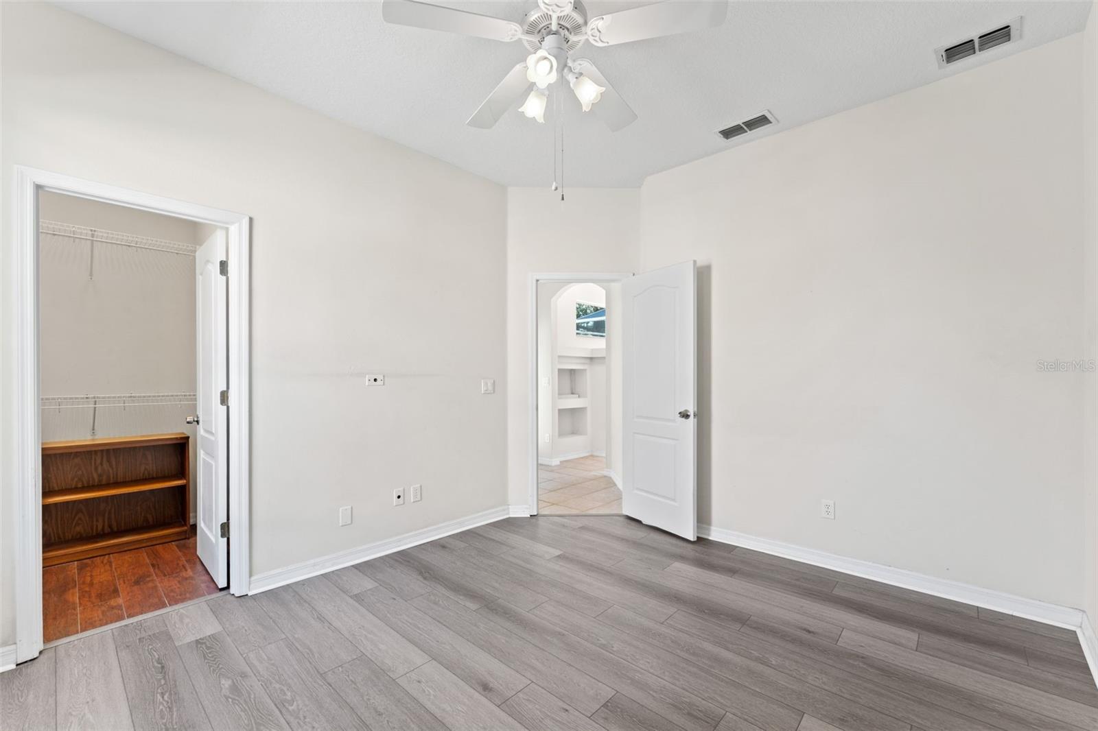LONGWOOD CLUB - Residential