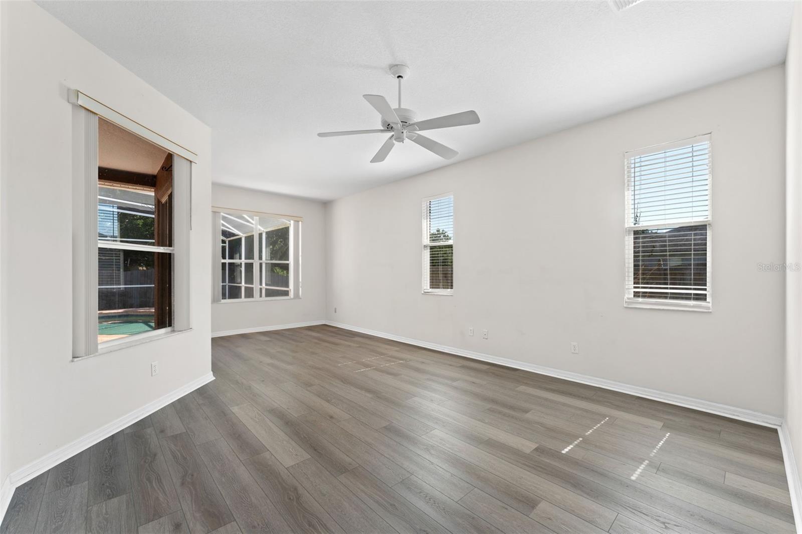 LONGWOOD CLUB - Residential