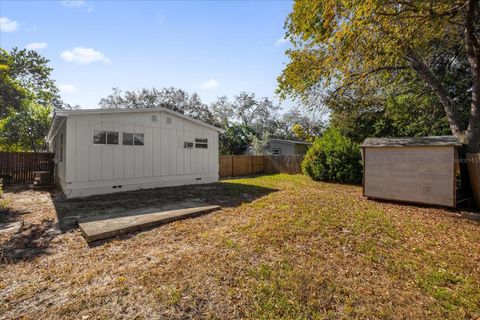 A home in CASSELBERRY