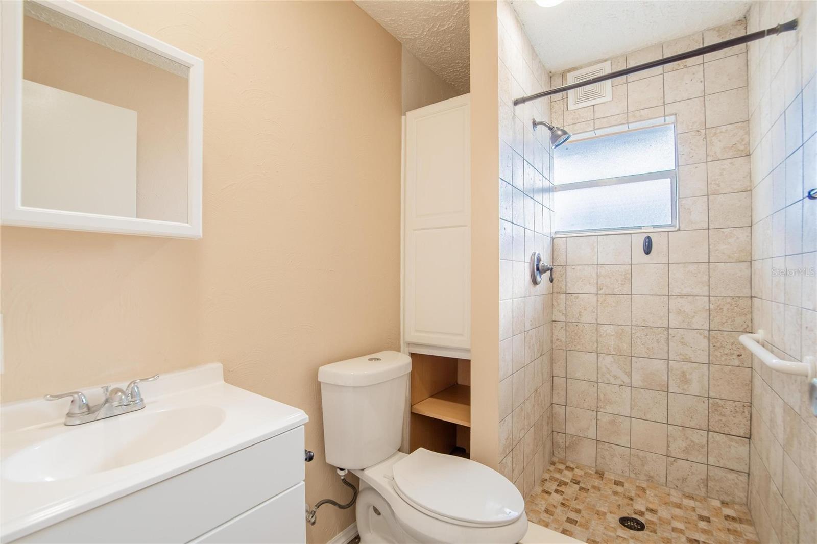 BEDFORD E CONDO - Residential Lease