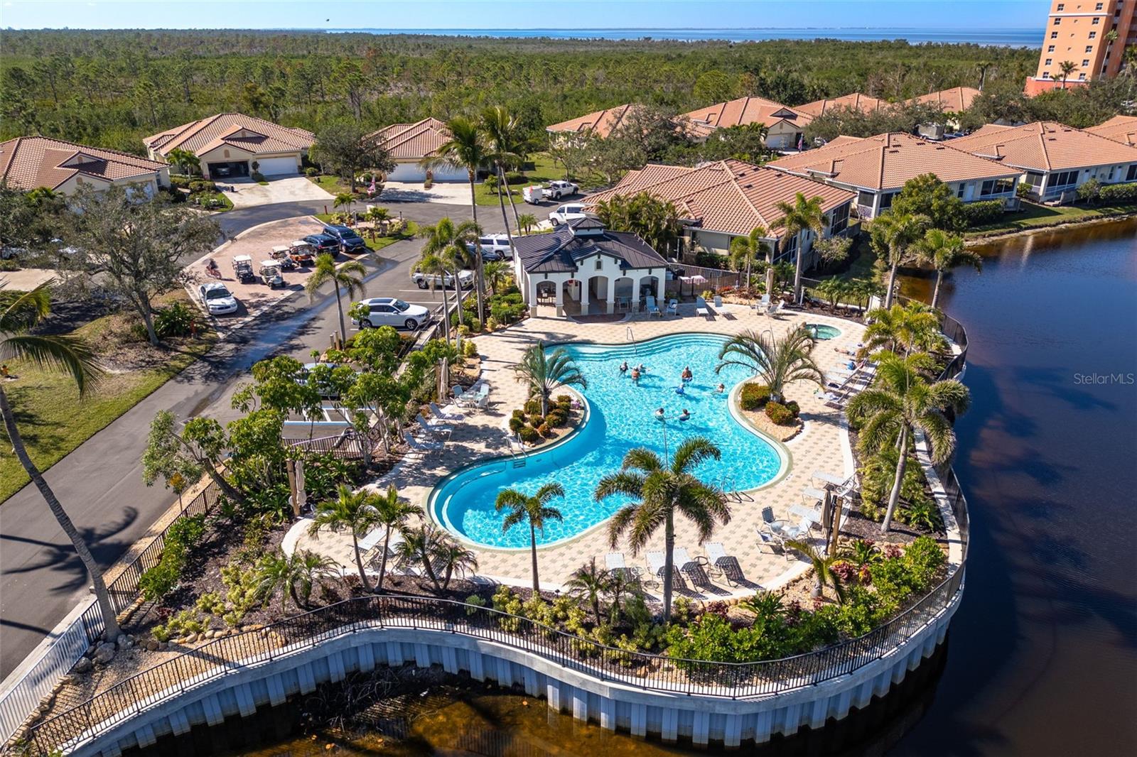 COMMODORE CLUB CONDO - Residential