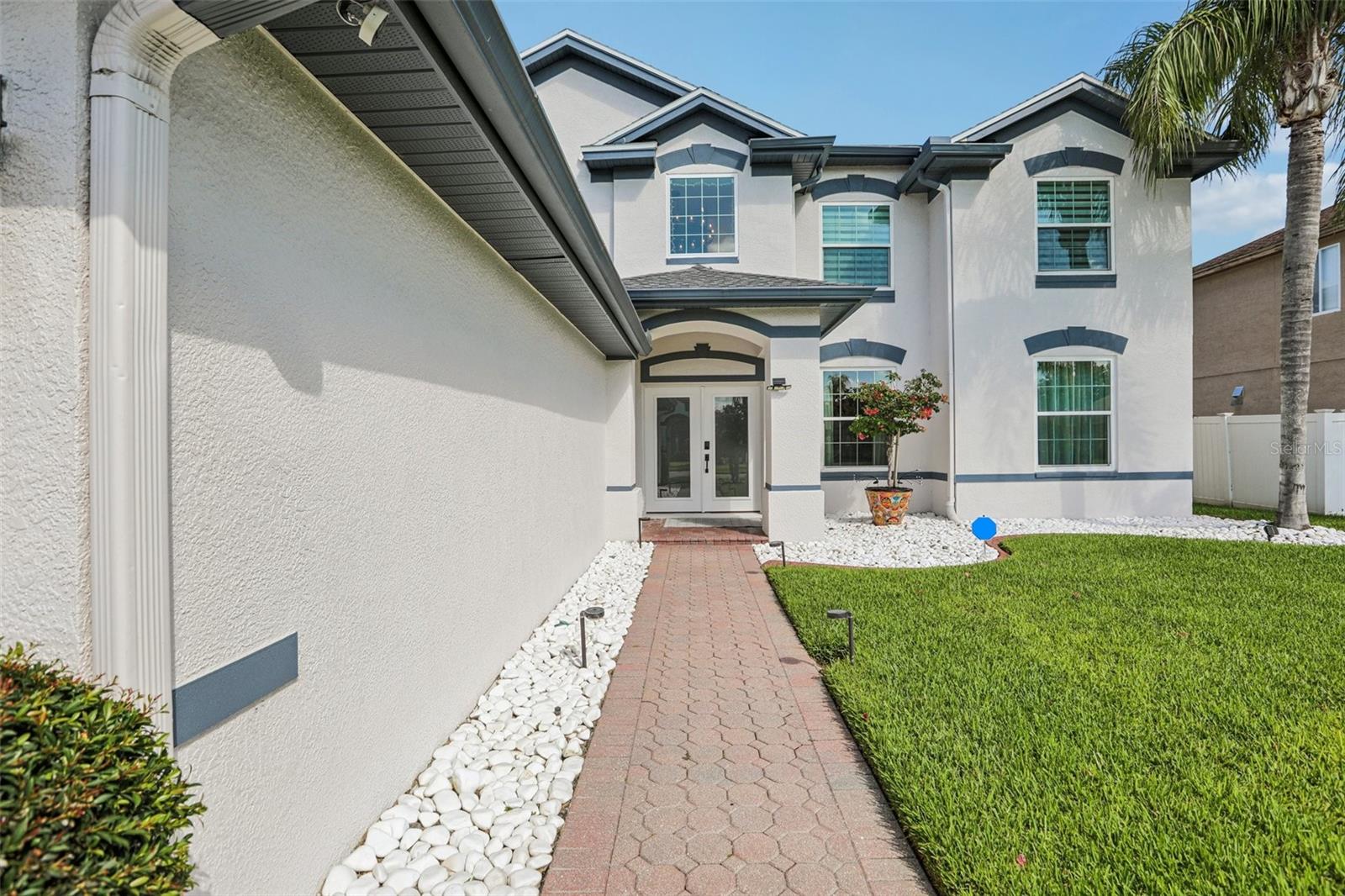 1802 REGAL MIST LOOP