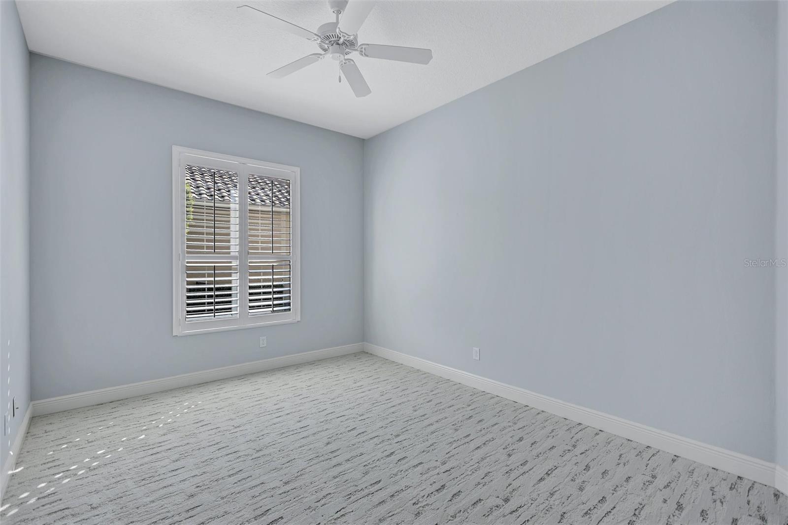 RIVER WIND - Residential