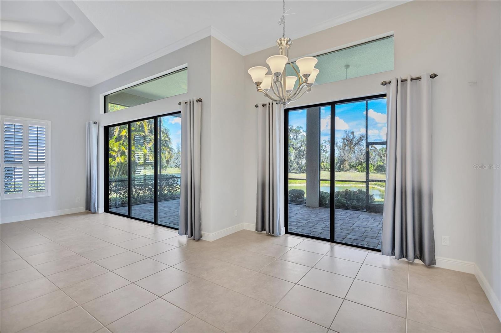 RIVER WIND - Residential