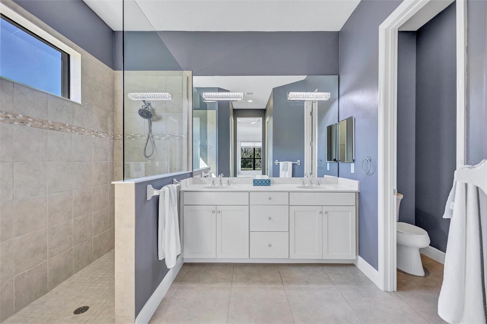 RIVER WIND - Residential