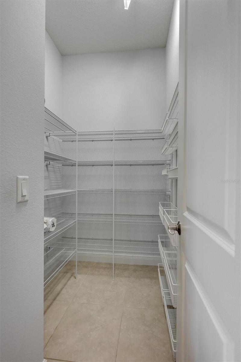 RIVER WIND - Residential