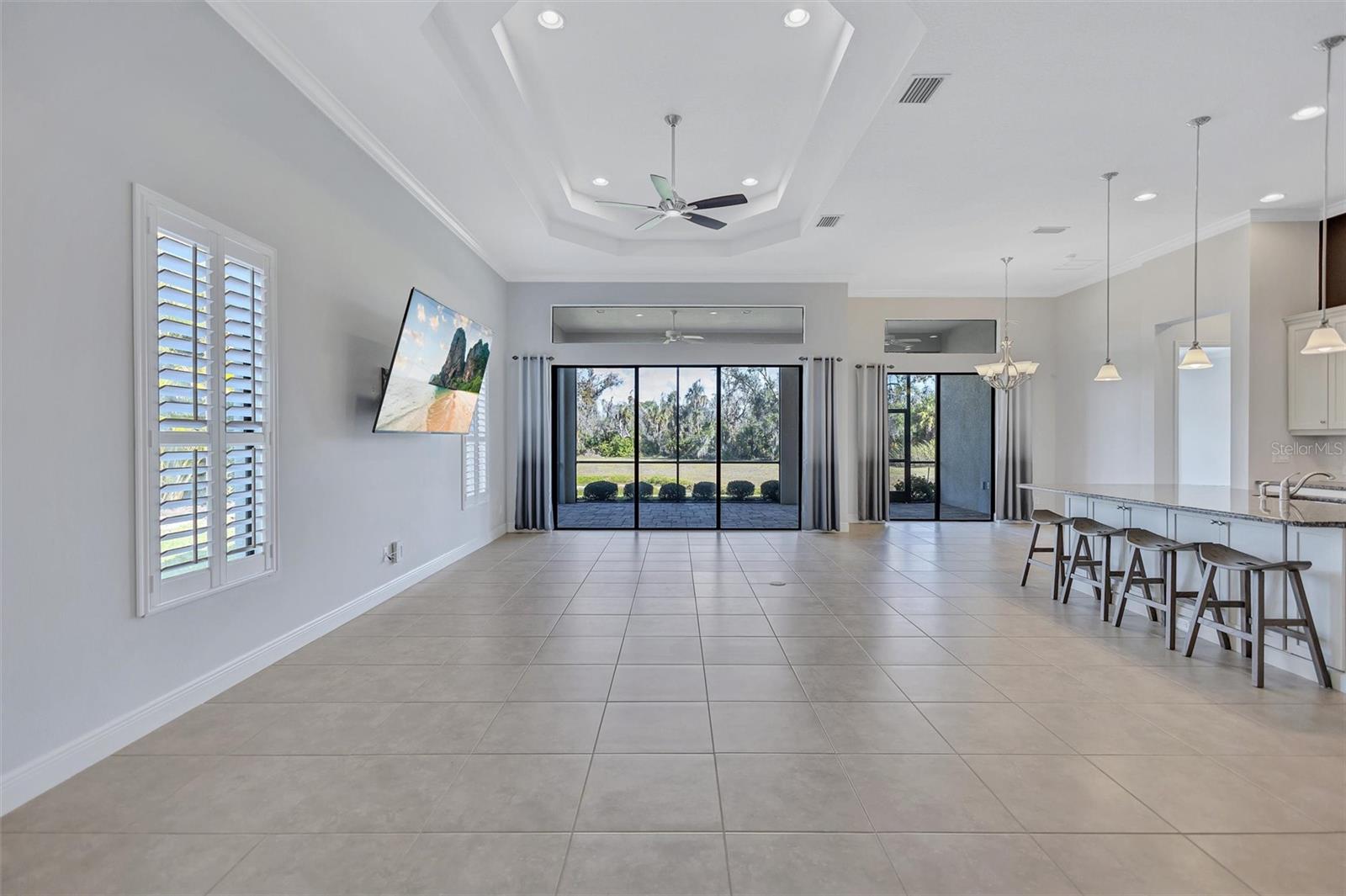 RIVER WIND - Residential