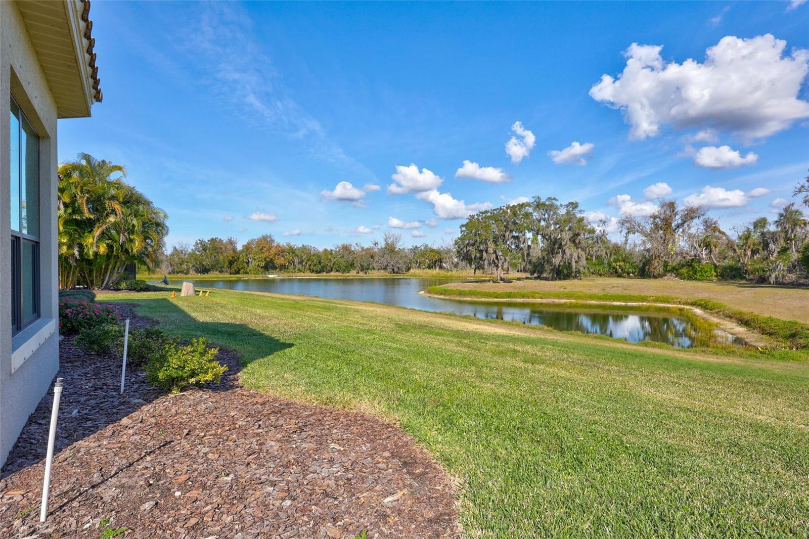 RIVER WIND - Residential