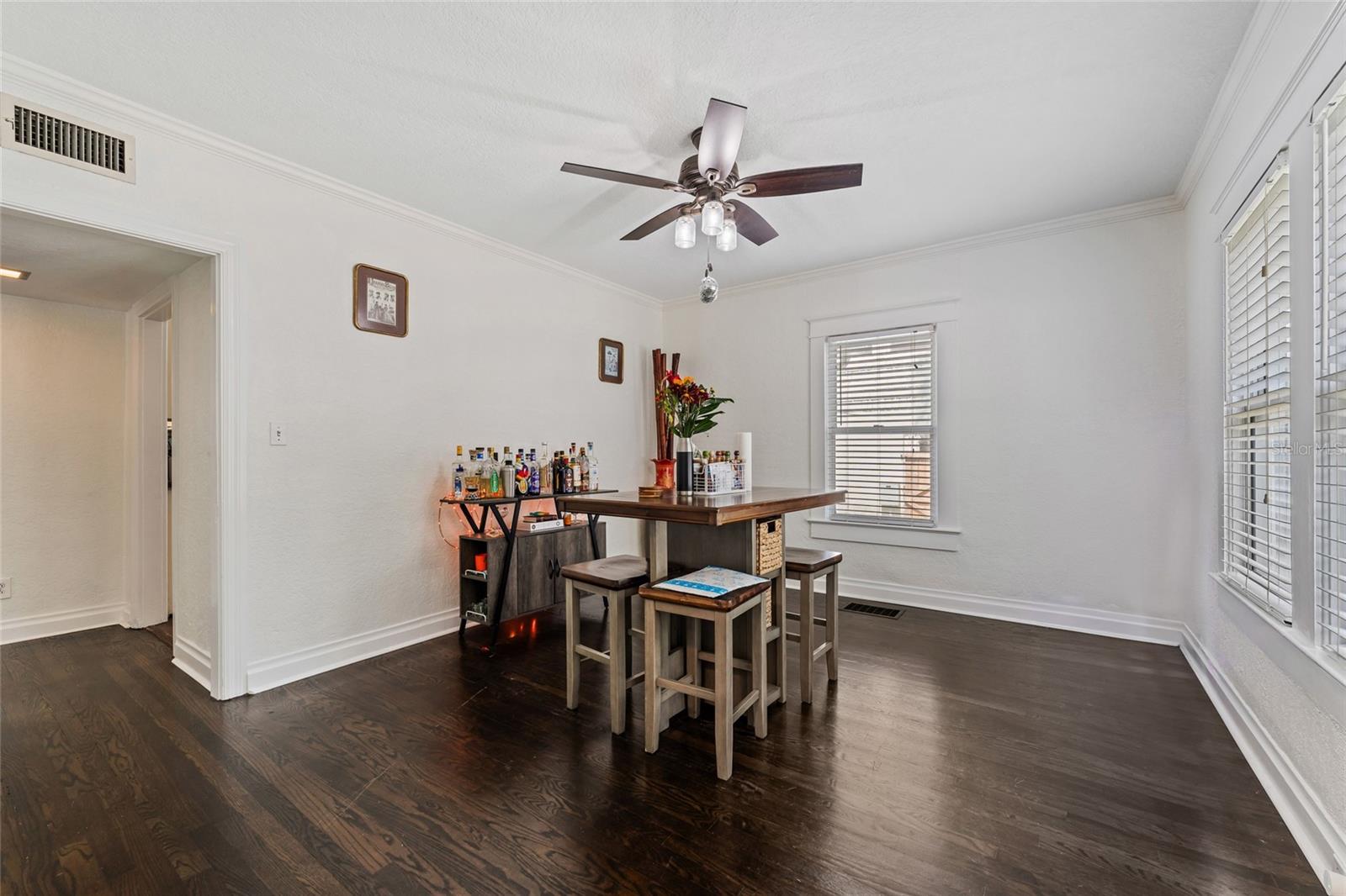 728 N SUMMERLIN AVENUE