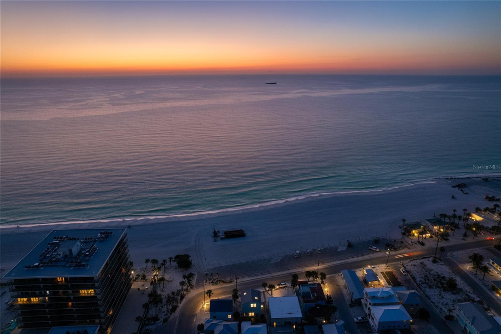 SUNSET BEACH UNIT 5 - Residential