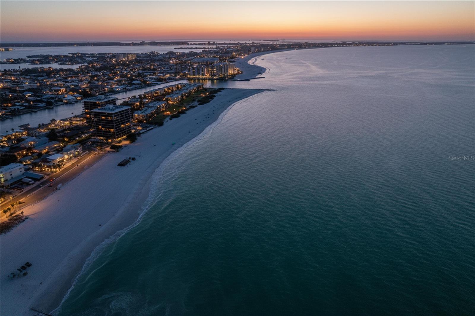 SUNSET BEACH UNIT 5 - Residential