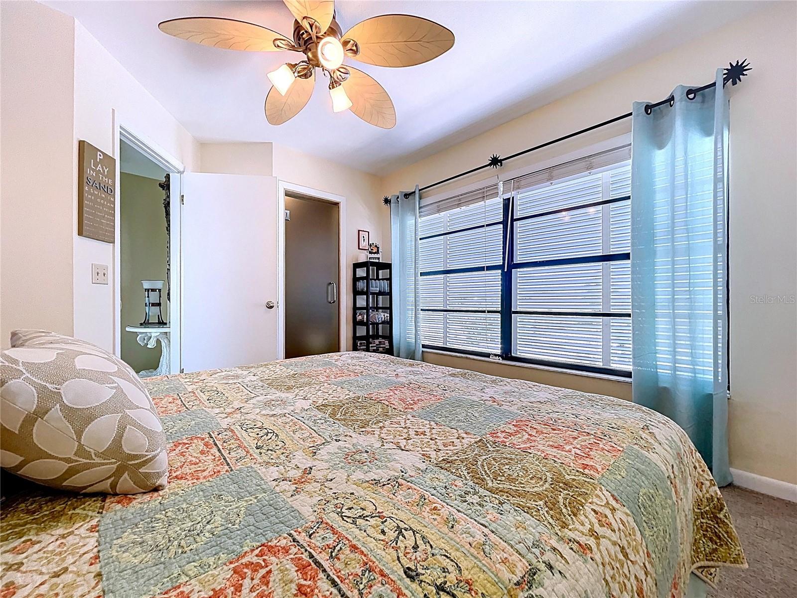 SUNSET BEACH UNIT 5 - Residential