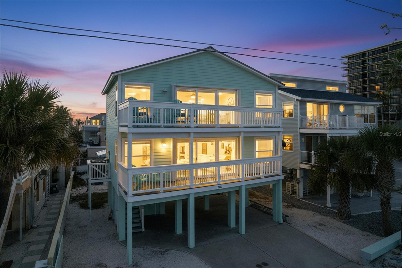 SUNSET BEACH UNIT 5 - Residential