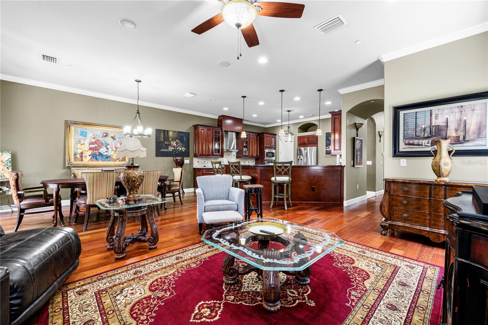HILLSIDE LANDINGS - Residential Lease