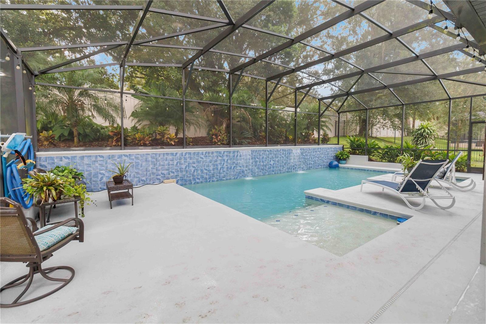 HILLSIDE/WEKIVA - Residential