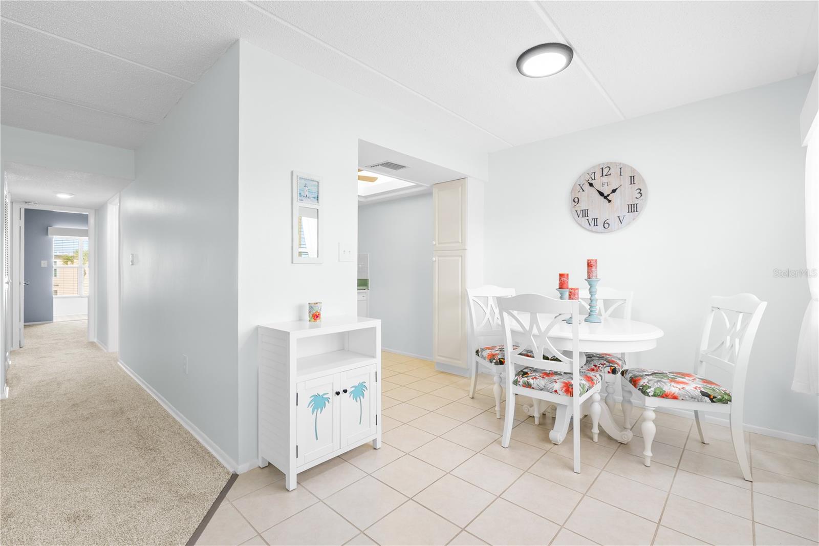 SEMINOLE SQUARE APTS II CONDO - Residential