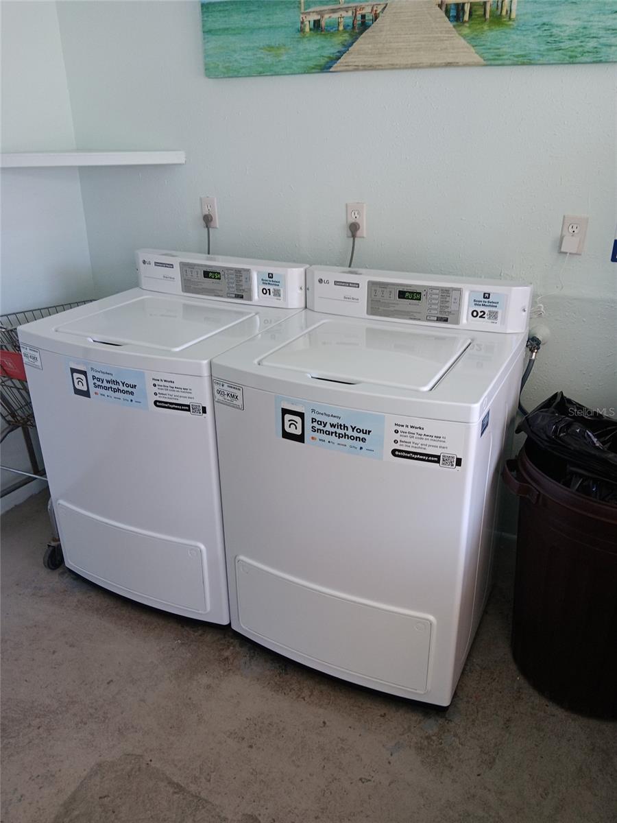 SEMINOLE SQUARE APTS II CONDO - Residential