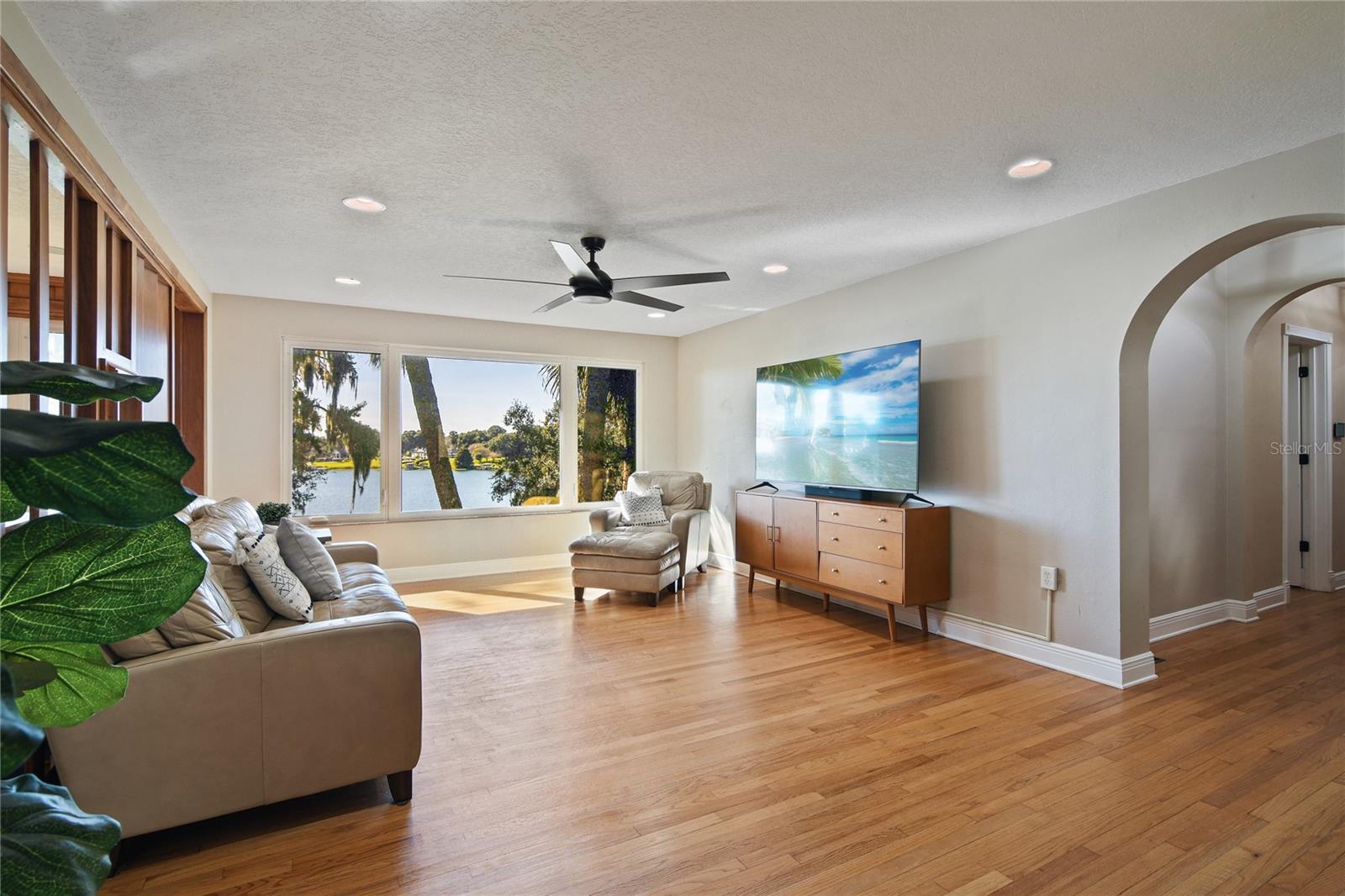 RAINBOW RIDGE - Residential Lease