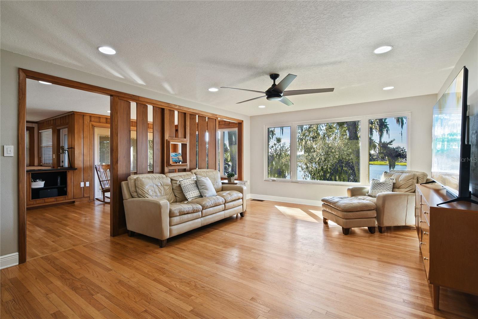 RAINBOW RIDGE - Residential Lease