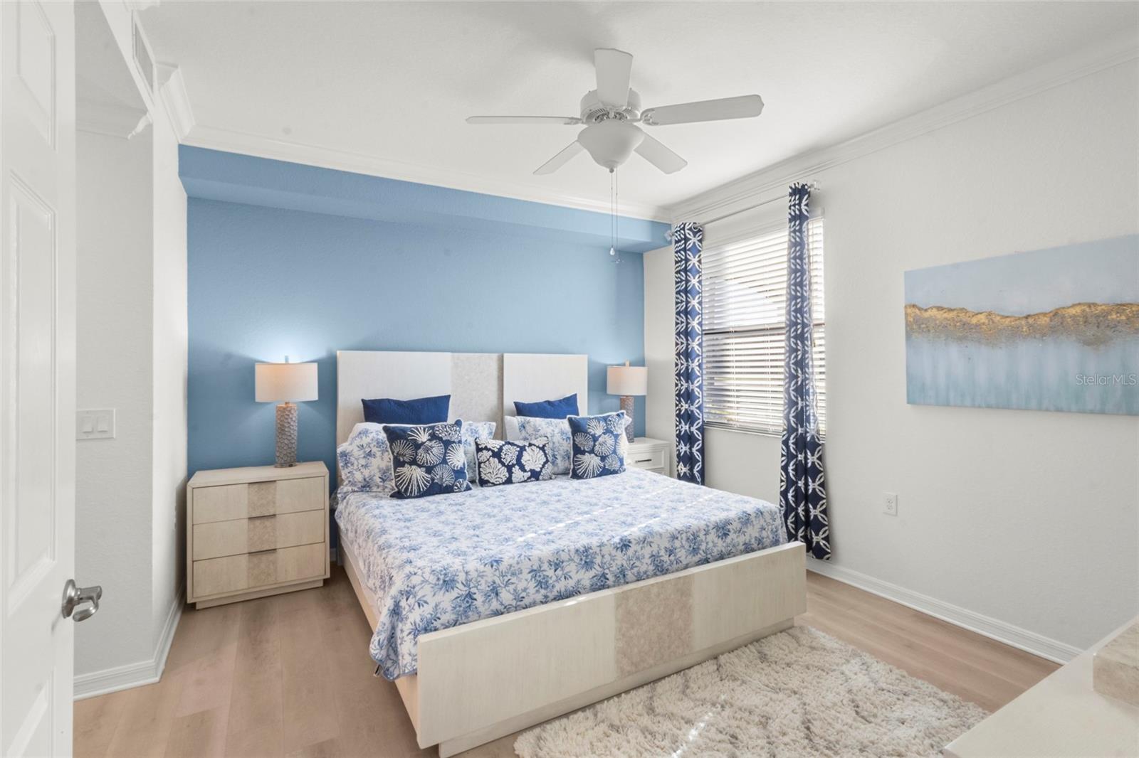 LAKEWOOD NATIONAL - Residential