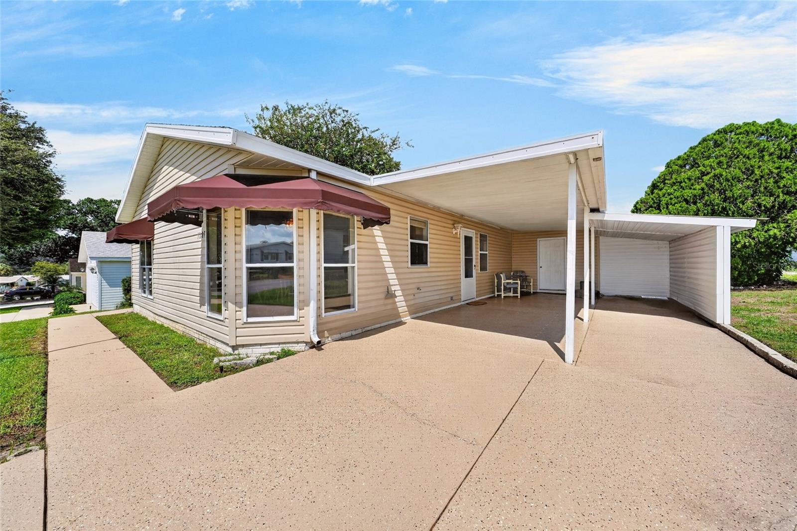 1207 PALMETTO DRIVE