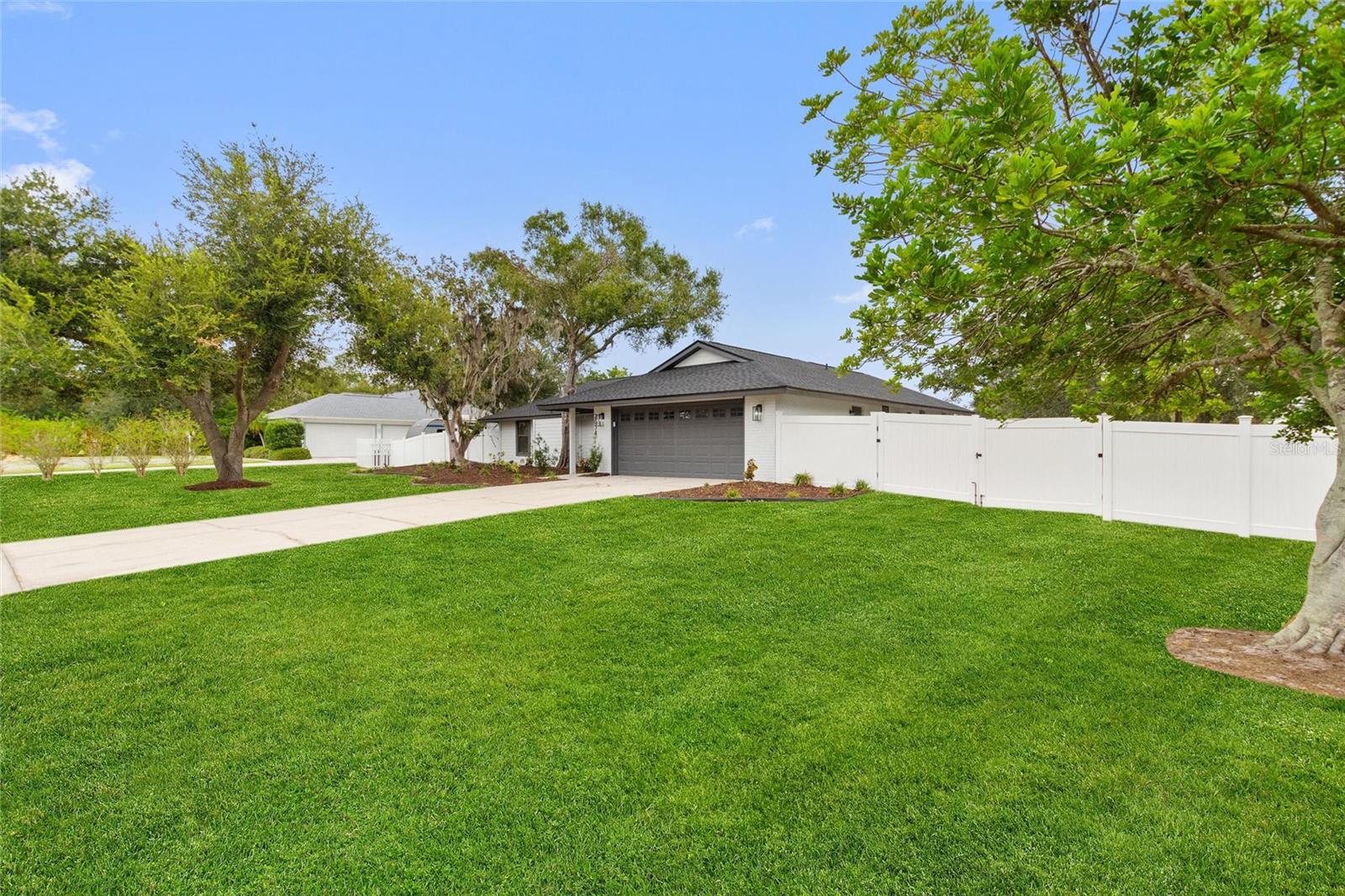 RACIMO RANCHES - Residential