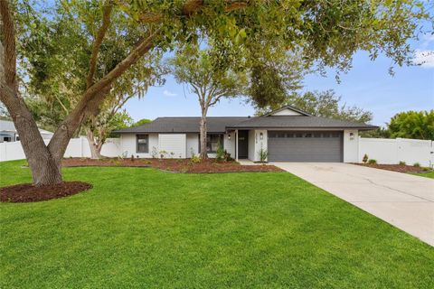 Photo of 2054 Racimo Drive, Sarasota, FL 34240 (MLS # A4670940)