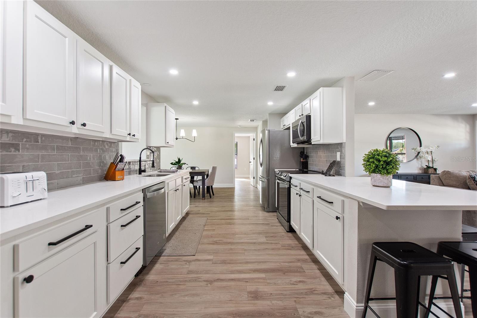 RACIMO RANCHES - Residential