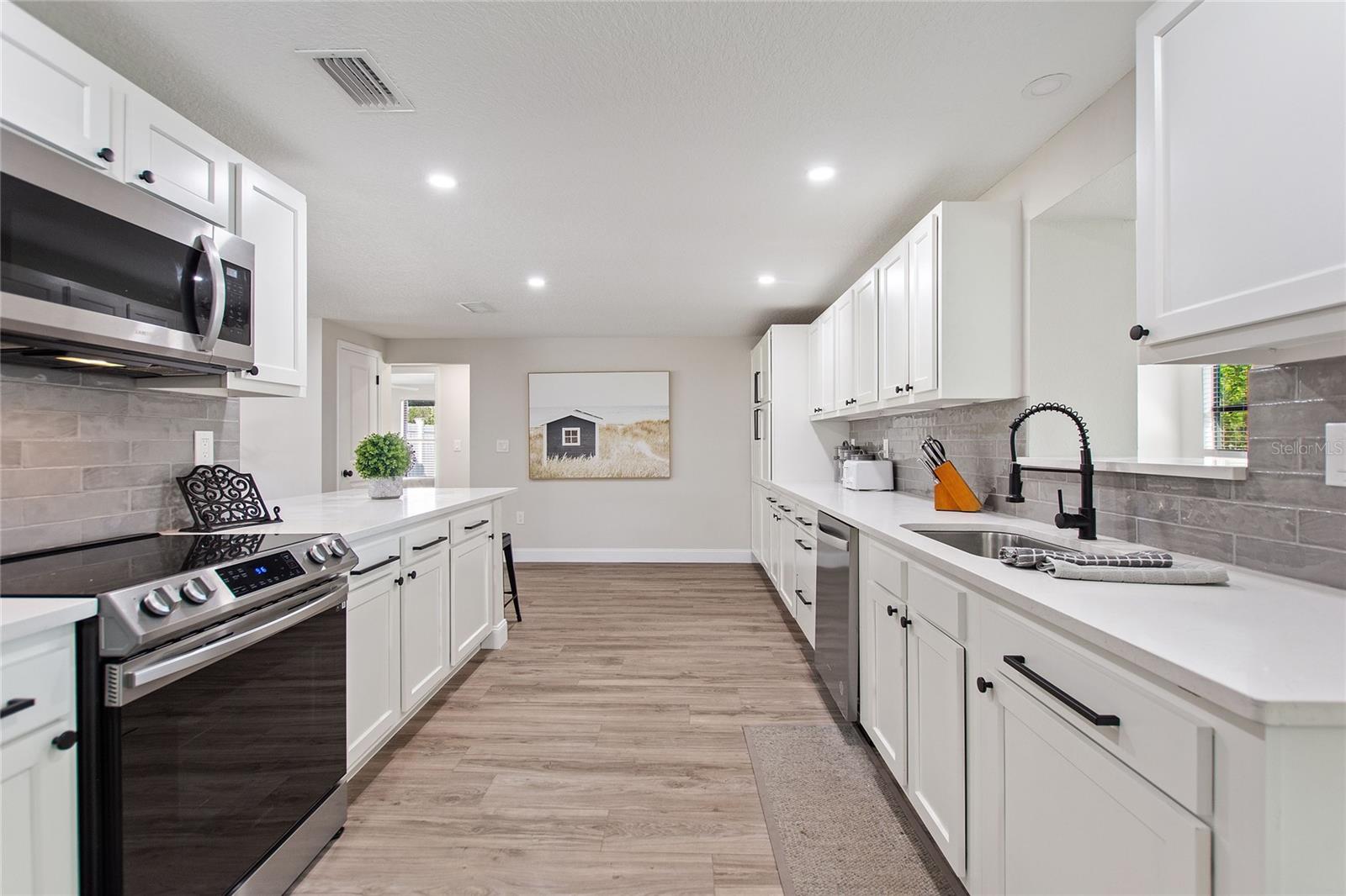 RACIMO RANCHES - Residential