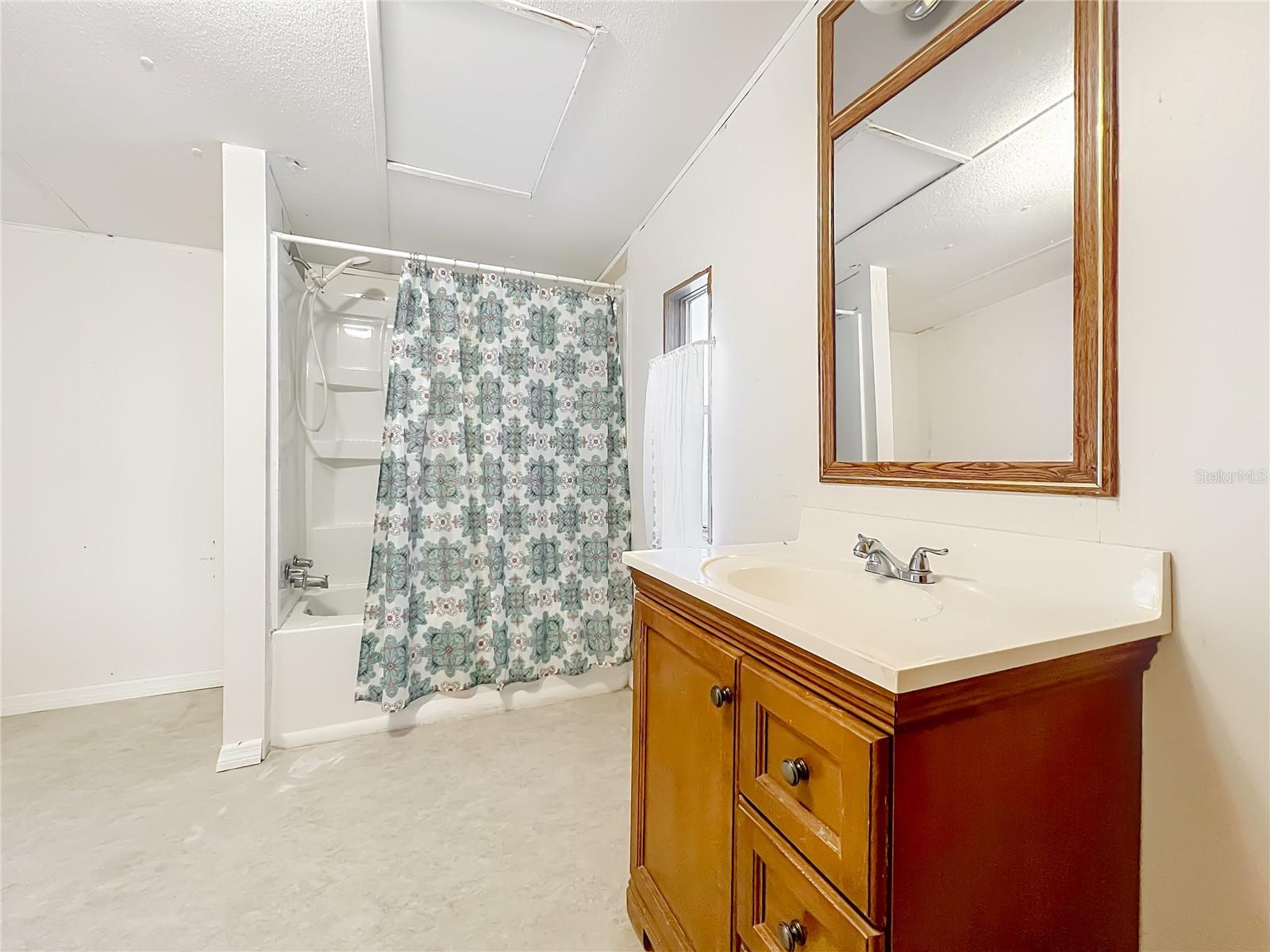 UNREC SUB - Residential