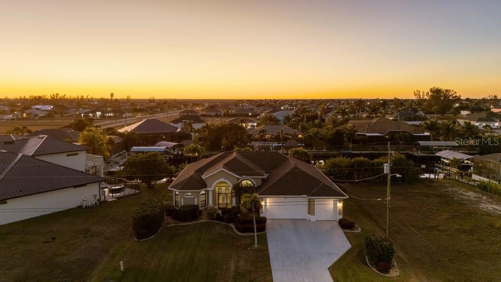 CAPE CORAL - Residential