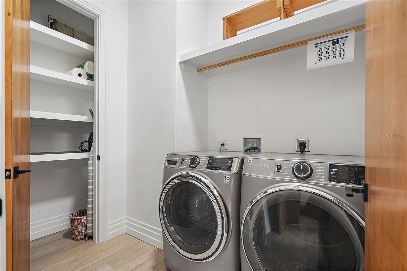 COLONIAL PLACE REV - Residential